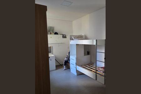 Casa para alugar com 200m², 3 quartos e 1 vaga Casa para alugar com 200m², 3 quartos e 1 vagaQuarto