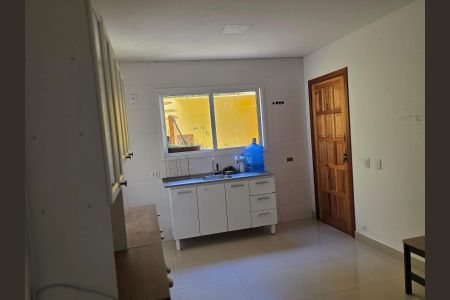 Cozinha de casa para alugar com 3 quartos, 200m² em Jardim Rodeio, Mogi das Cruzes