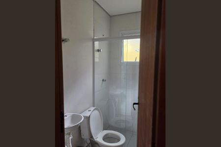 Casa para alugar com 200m², 3 quartos e 1 vaga Casa para alugar com 200m², 3 quartos e 1 vagaBanheiro