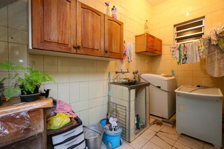 Casa à venda com 123m², 3 quartos e 2 vagasÁrea de Serviço