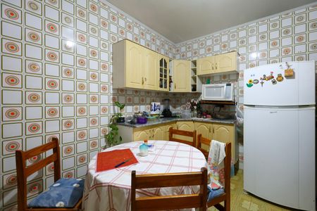 Casa à venda com 123m², 3 quartos e 2 vagasCozinha