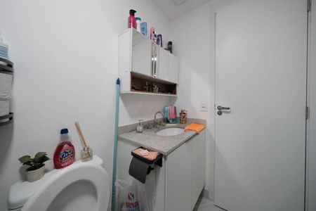 Apartamento para alugar com 42m², 2 quartos e sem vagaBanheiro