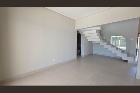 Casa de condomínio à venda com 1000m², 3 quartos e 3 vagas