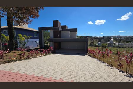 Casa de Condomínio à venda com 3 quartos, 1000m² em Francisco Pereira , Lagoa Santa