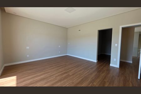 Casa de condomínio à venda com 1000m², 3 quartos e 3 vagas