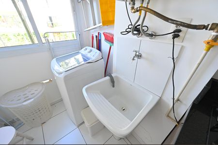 Lavanderia de apartamento para alugar com 1 quarto, 49m² em Vila Guarani (zona Sul), São Paulo