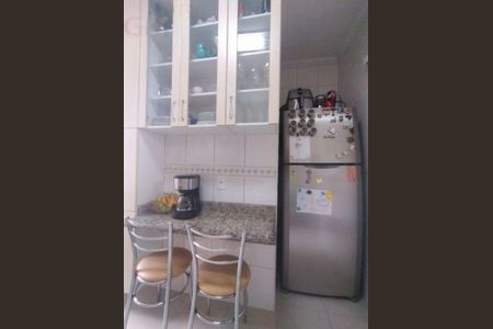 Apartamento à venda com 64m², 2 quartos e 1 vaga