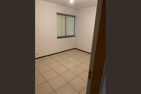 Apartamento à venda com 3 quartos, 156m² em Cerqueira César, São Paulo