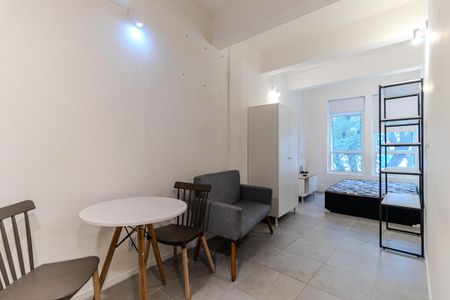 Kitnet/Studio para alugar com 1 quarto, 24m² em República, São Paulo