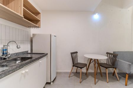 Studio para alugar com 24m², 1 quarto e sem vaga Studio para alugar com 24m², 1 quarto e sem vagaCozinha