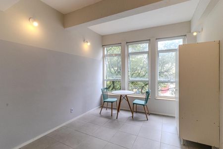 Studio de kitnet/studio para alugar com 1 quarto, 20m² em República, São Paulo