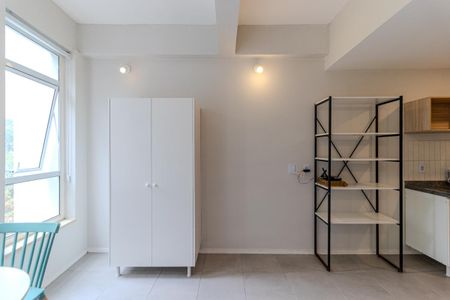 Studio de kitnet/studio para alugar com 1 quarto, 20m² em República, São Paulo