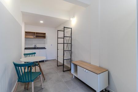 Studio de kitnet/studio para alugar com 1 quarto, 24m² em República, São Paulo