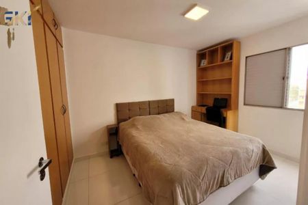 Apartamento à venda com 74m², 3 quartos e sem vaga