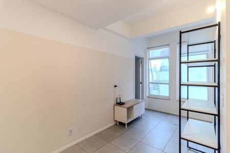 Sala de apartamento para alugar com 2 quartos, 35m² em República, São Paulo