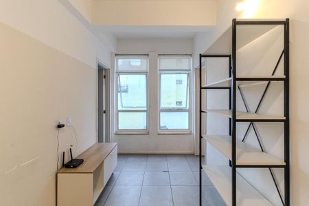 Sala de apartamento para alugar com 2 quartos, 35m² em República, São Paulo