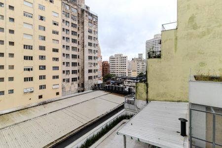 Vista de apartamento para alugar com 2 quartos, 35m² em República, São Paulo