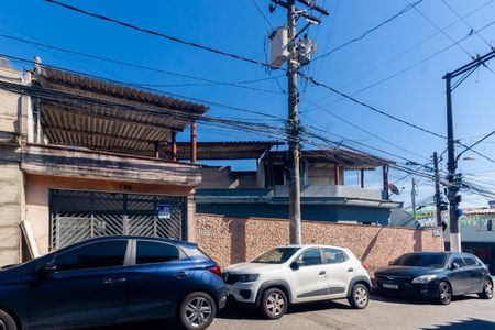 Fachada de casa para alugar com 2 quartos, 38m² em Vila Fatima, São Paulo