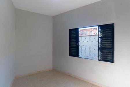 Quarto 2 de casa para alugar com 2 quartos, 38m² em Vila Fatima, São Paulo