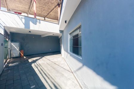 Garagem de casa para alugar com 2 quartos, 38m² em Vila Fatima, São Paulo