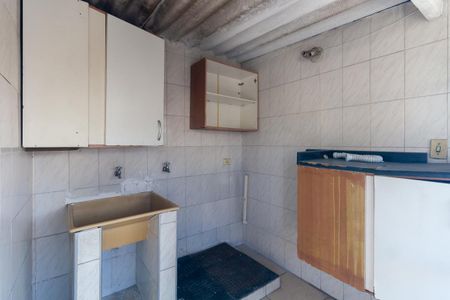 Área de Serviço de casa para alugar com 2 quartos, 38m² em Vila Fatima, São Paulo