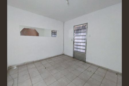 Quarto de casa para alugar com 1 quarto, 40m² em Jardim São Luís, São Paulo