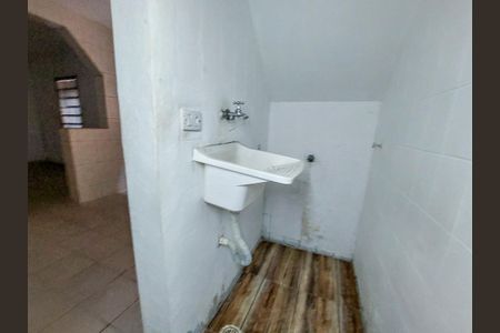 Casa para alugar com 40m², 1 quarto e 1 vagaÁrea de Serviço
