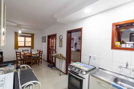 Cozinha de casa à venda com 3 quartos, 191m² em Cascata, Porto Alegre