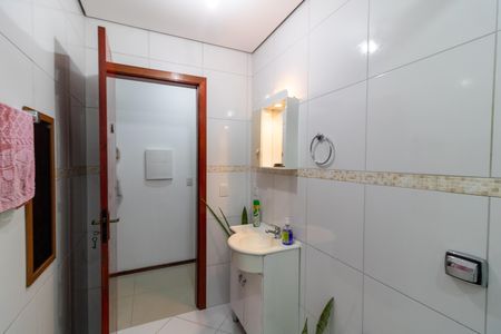 Casa à venda com 191m², 3 quartos e 4 vagasBanheiro