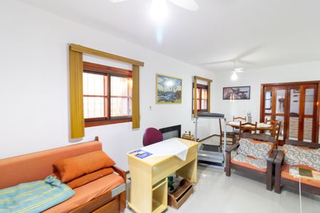 Casa à venda com 191m², 3 quartos e 4 vagasSala