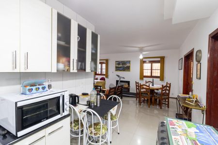 Casa à venda com 191m², 3 quartos e 4 vagasCozinha
