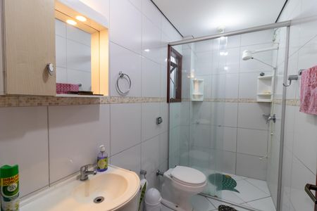 Casa à venda com 191m², 3 quartos e 4 vagasBanheiro