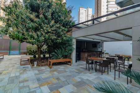 Apartamento para alugar com 67m², 2 quartos e 2 vagas