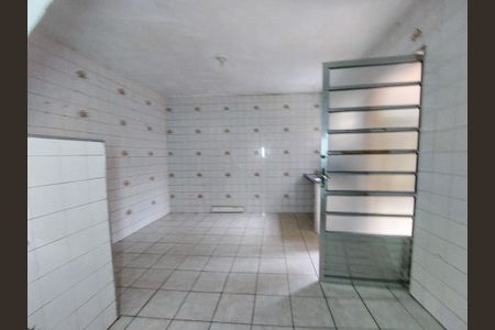 Sala/Cozinha de casa para alugar com 1 quarto, 40m² em Jardim São Luís, São Paulo