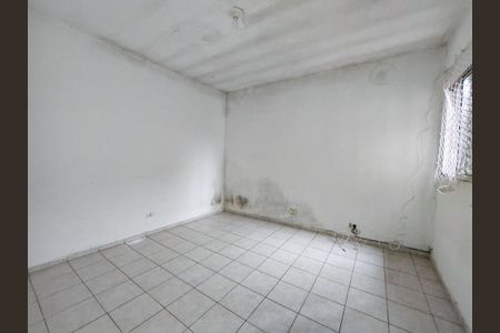 Quarto de casa para alugar com 1 quarto, 40m² em Jardim São Luís, São Paulo