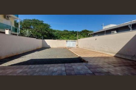 Casa à venda com 5 quartos, 153m² em Vila Aurocan, Campinas
