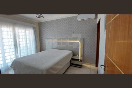 Casa à venda com 5 quartos, 153m² em Vila Aurocan, Campinas
