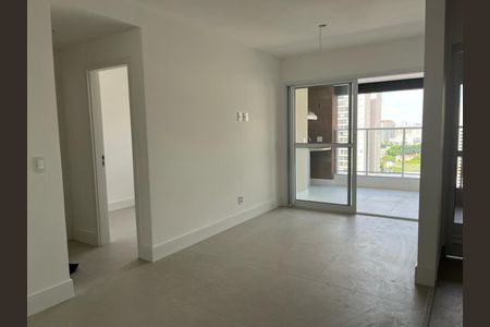 Apartamento à venda com 2 quartos, 62m² em Vila Romana, São Paulo