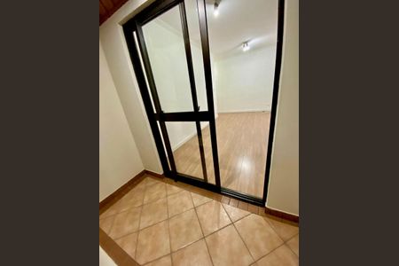 Apartamento para alugar com 55m², 2 quartos e 1 vaga Apartamento para alugar com 55m², 2 quartos e 1 vagaVaranda