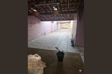 Casa à venda com 4 quartos, 400m² em Vila Rosalia, Guarulhos