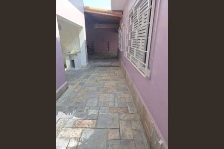 Casa à venda com 4 quartos, 400m² em Vila Rosalia, Guarulhos