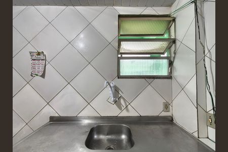 Cozinha de casa para alugar com 2 quartos, 49m² em Jacarepaguá, Rio de Janeiro