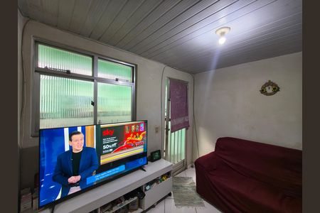 Casa para alugar com 49m², 2 quartos e sem vaga Casa para alugar com 49m², 2 quartos e sem vagaSala