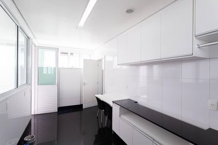 Área de serviço  de casa à venda com 4 quartos, 1000m² em Bandeirantes (pampulha), Belo Horizonte