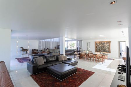 Sala de casa à venda com 4 quartos, 1000m² em Bandeirantes (pampulha), Belo Horizonte