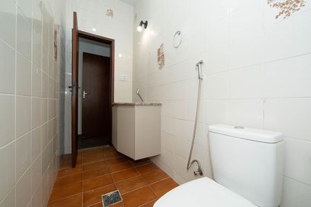Casa para alugar com 360m², 5 quartos e 7 vagasBANHEIRO2