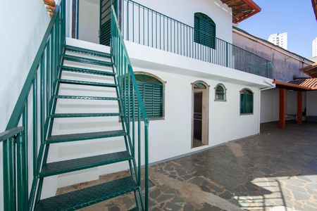Casa para alugar com 360m², 5 quartos e 7 vagasEDICULA