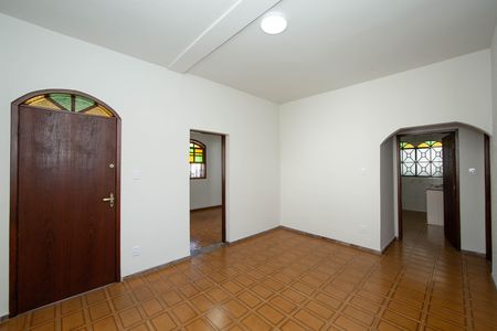 SALA de casa para alugar com 5 quartos, 360m² em Betânia, Belo Horizonte