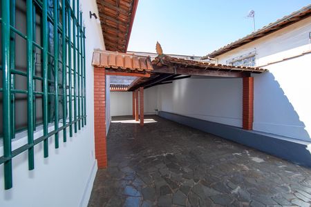 Casa para alugar com 360m², 5 quartos e 7 vagasAREA EXTERNA