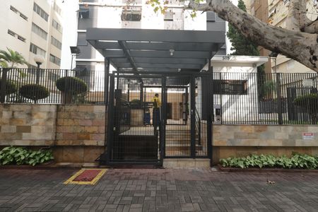 Apartamento para alugar com 92m², 2 quartos e 1 vagaFachada